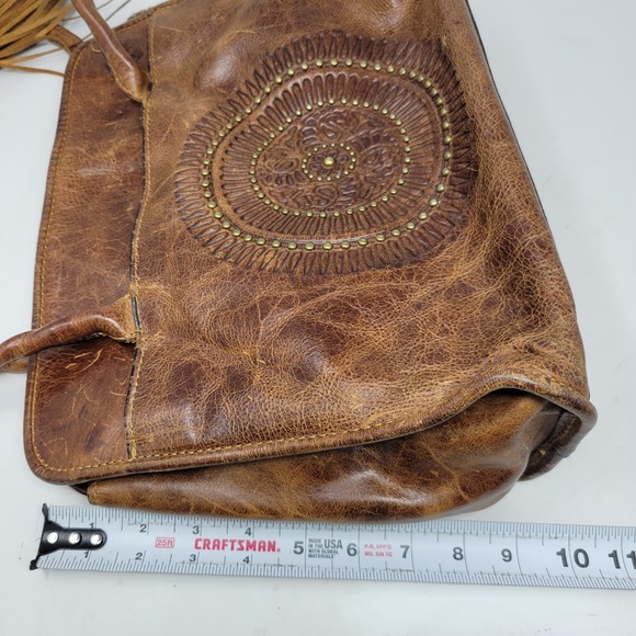 Patricia Nash Paris Distressed Leather Medallion Tassel Shoulder Bag Purse Brown - Picture 8 of 8